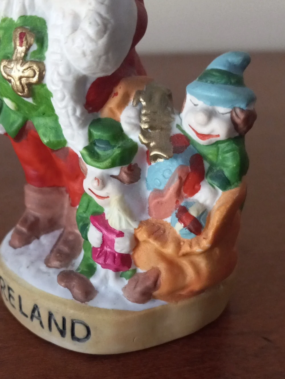 Vintage 1991 RSVP International Irish Santa Claus Figurine with Leprechans